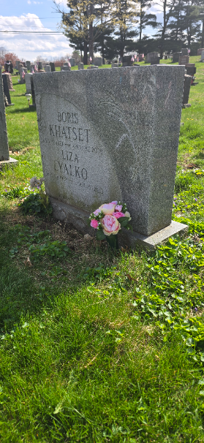 Flower delivery for Boris Khatset