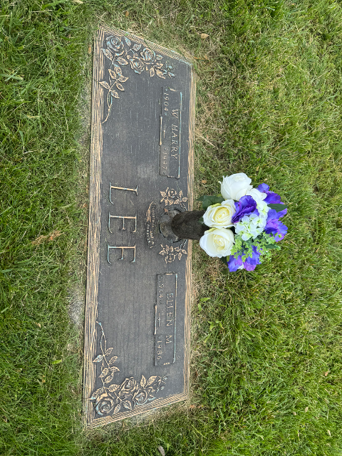 Flower delivery for Ellen M Lee