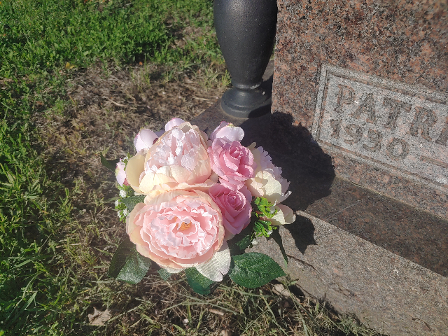 Flower delivery for Patricia Jean Patti Birchard