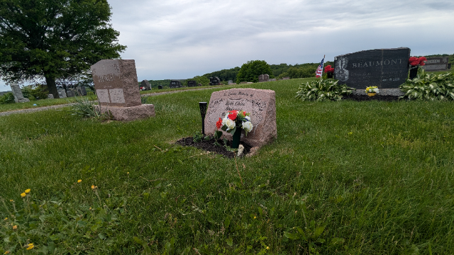 Flower delivery for Ruth Chloe Campbell Stefanick