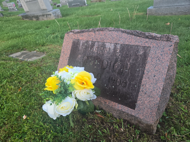 Flower delivery for Mary Elton Wilson Govedich