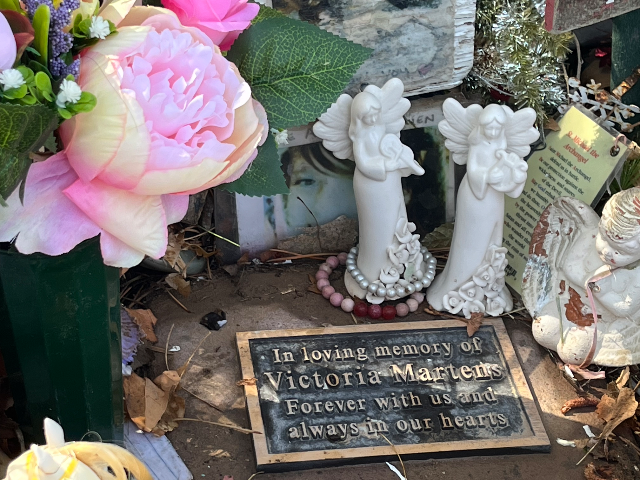 Flower delivery for Victoria Ann Martens