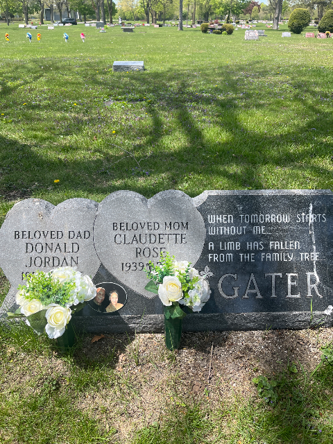 Flower delivery for Claudette Rose Gater