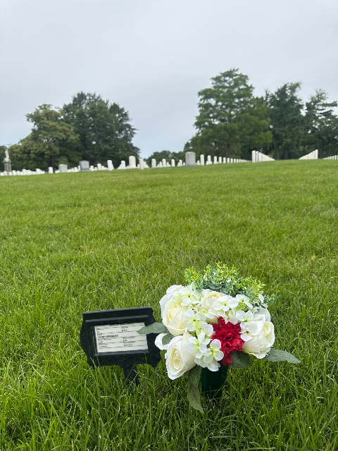 Flower delivery for Henry Kissinger