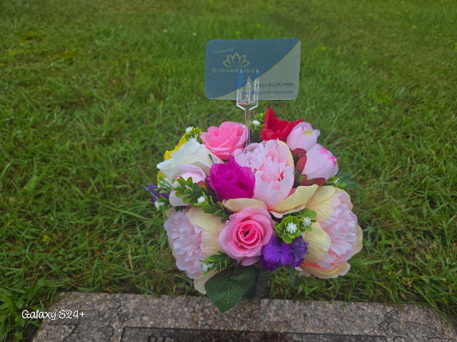 Flower delivery for Miriam Harr Ryan