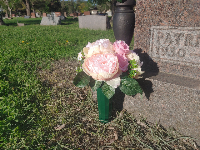 Flower delivery for Patricia Jean Patti Birchard