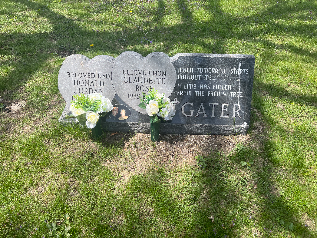 Flower delivery for Claudette Rose Gater