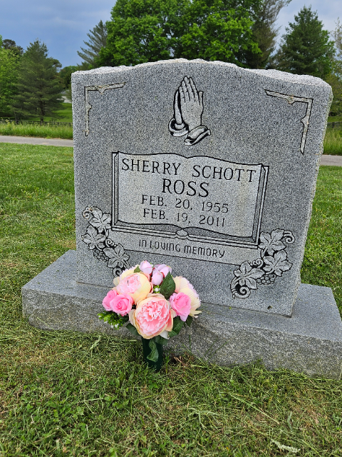 Flower delivery for Sherry Schott Ross