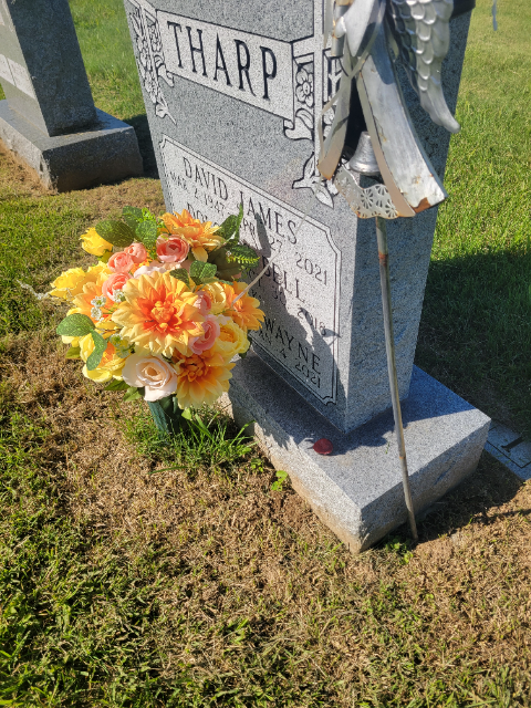 Flower delivery for Anthony “Tony” Wayne Tharp