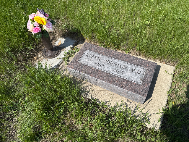 Flower delivery for Kerste Johnson