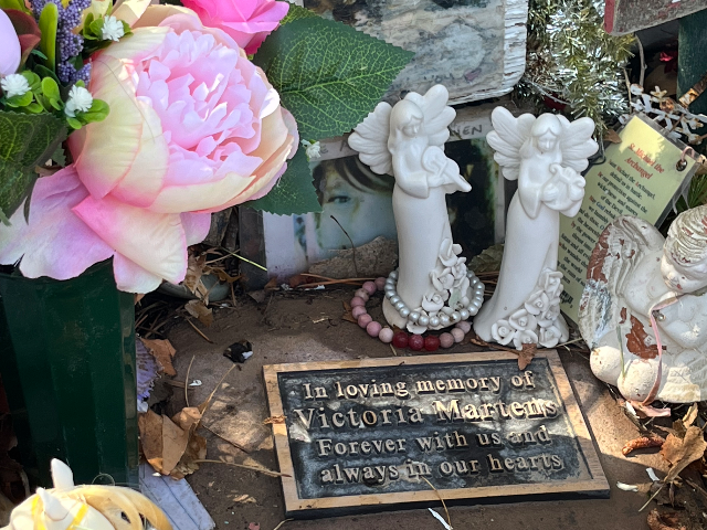 Flower delivery for Victoria Ann Martens