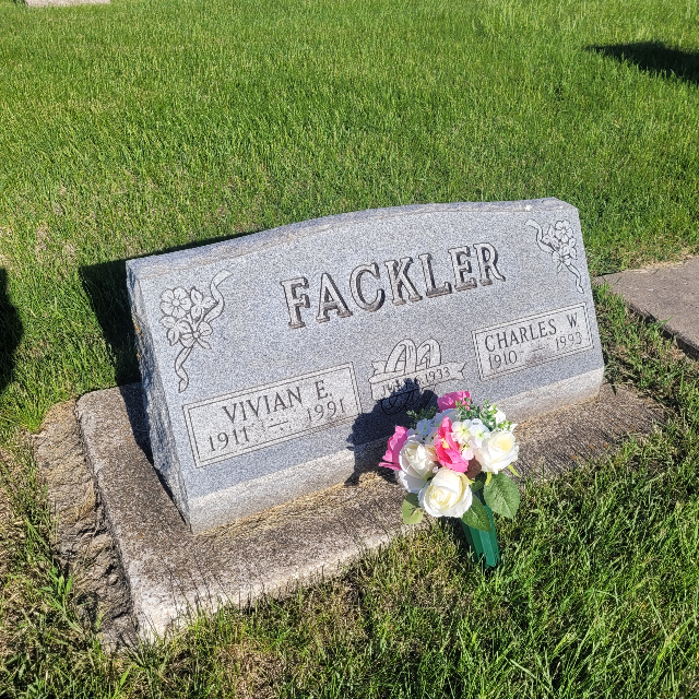 Flower delivery for Vivian Elayne Fackler