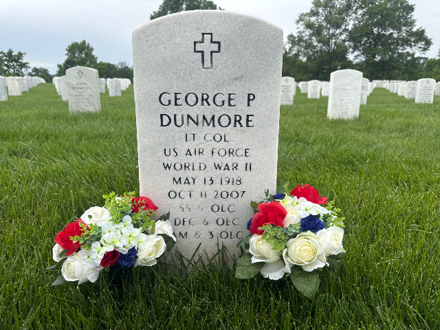 Flower delivery for George P Dunmore