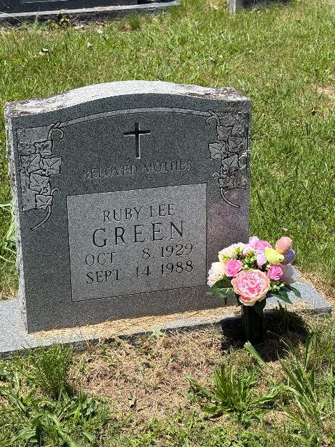 Flower delivery for Ruby Lee Green