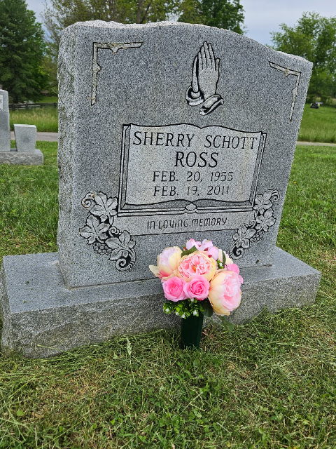 Flower delivery for Sherry Schott Ross