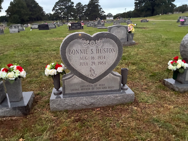 Flower delivery for Bonnie S. Huston