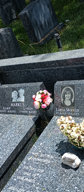 Flower delivery for Lillian Frances Cobb