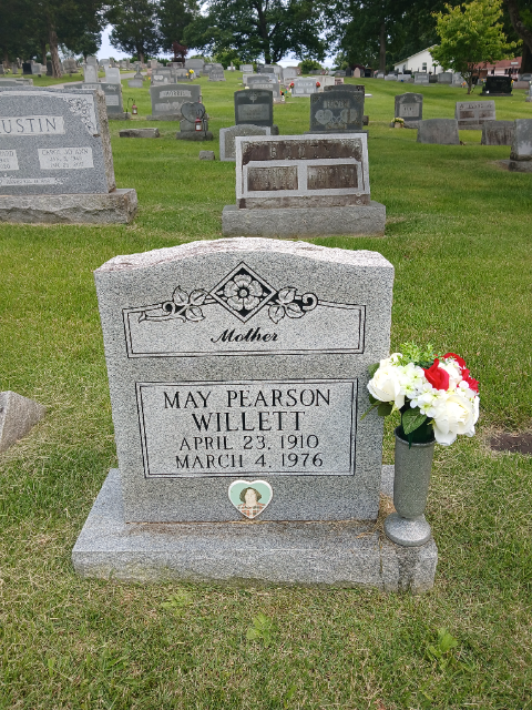 Flower delivery for Myrtle May Willett