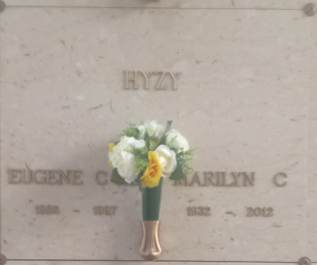 Flower delivery for Marilyn C. Hyzy