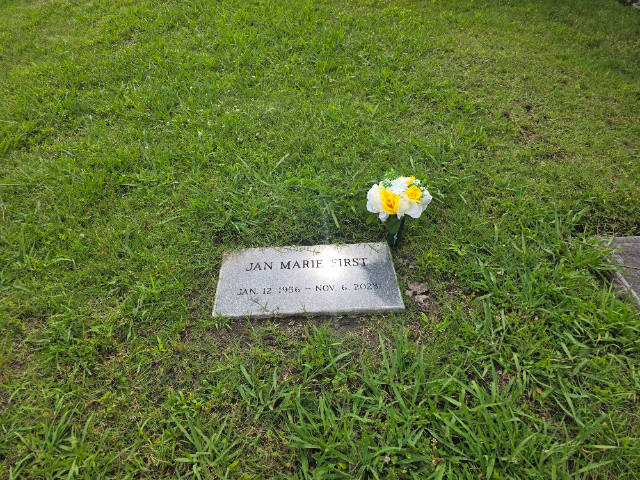 Flower delivery for Jan Marie First