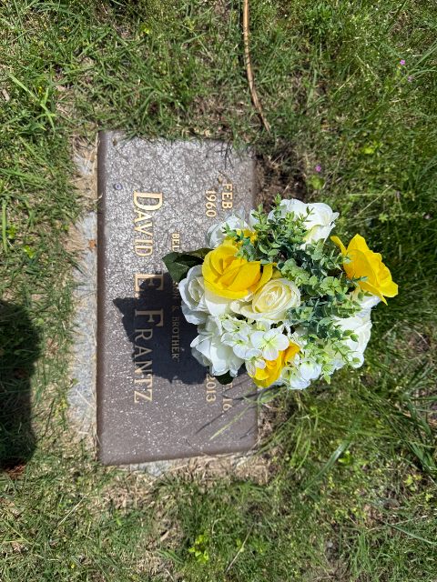 Flower delivery for David E Frantz