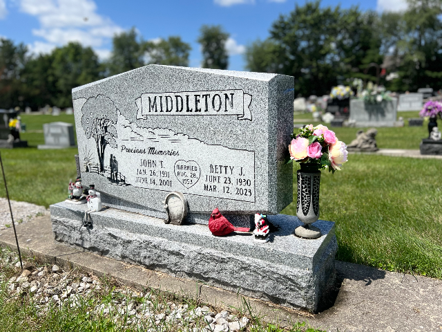 Flower delivery for Betty Jo (Kennedy) Middleton