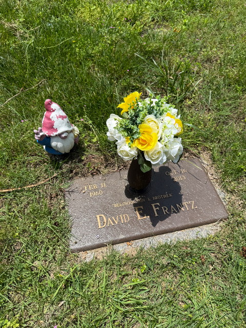 Flower delivery for David E Frantz