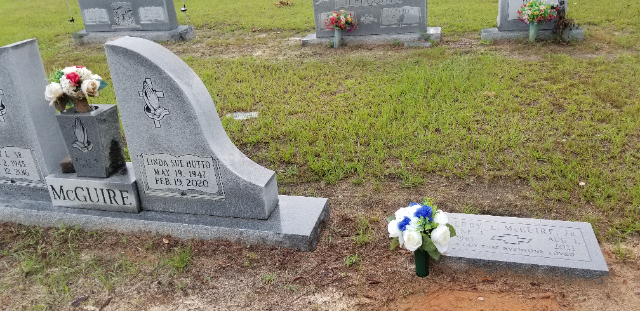 Flower delivery for Jerry Lindsey McGuire