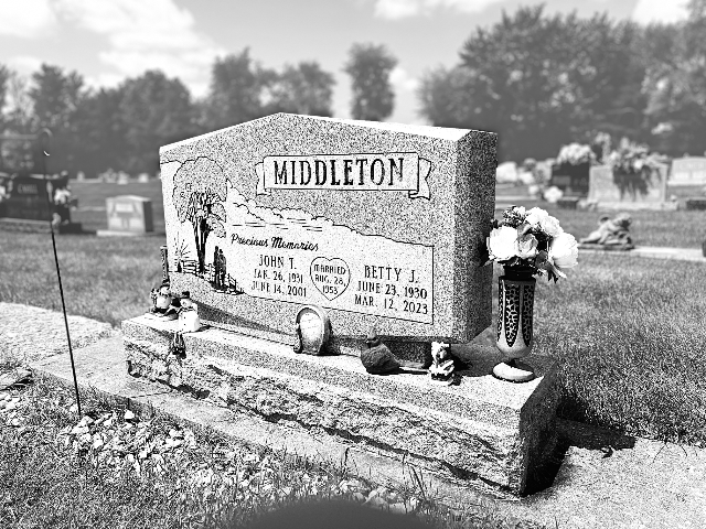 Flower delivery for Betty Jo (Kennedy) Middleton