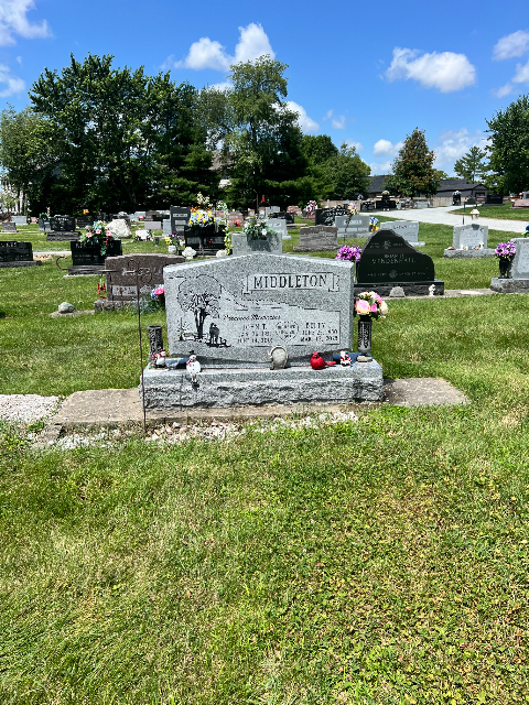 Flower delivery for Betty Jo (Kennedy) Middleton