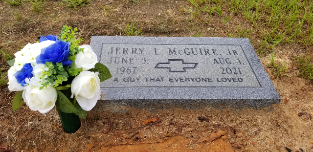 Flower delivery for Jerry Lindsey McGuire