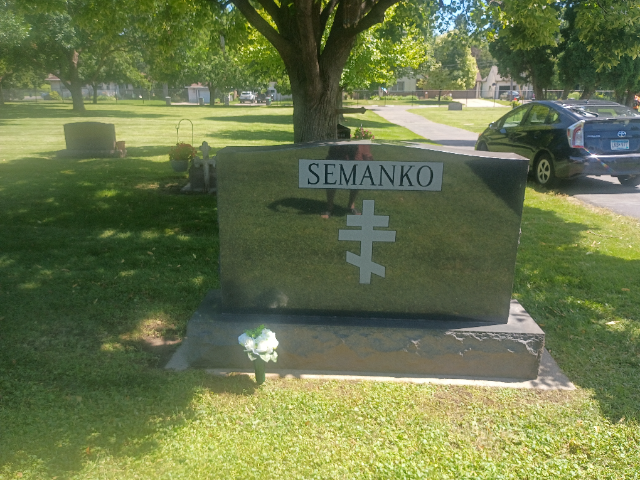 Flower delivery for John Dale Semanko