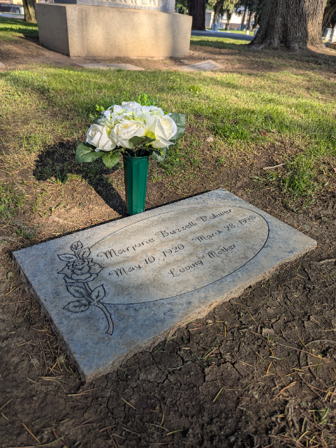 Flower delivery for Marjorie Lillian Rohwer