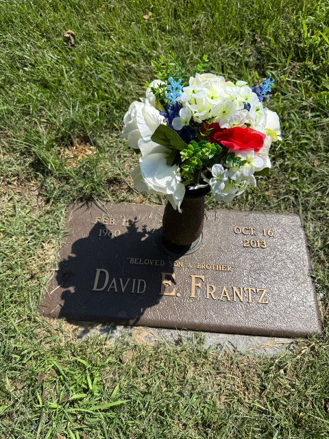 Flower delivery for David E Frantz