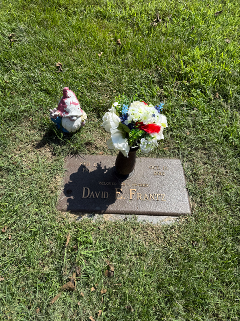 Flower delivery for David E Frantz
