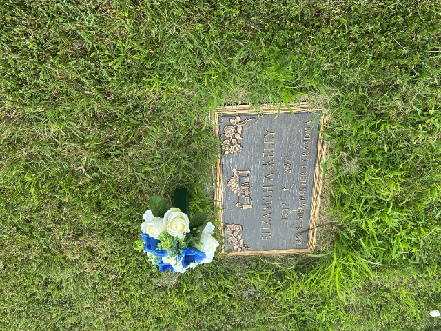 Flower delivery for Elizabeth Griffin Kelly