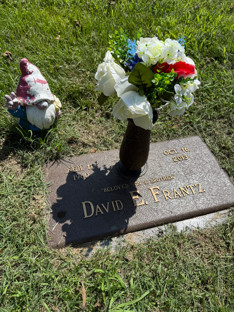 Flower delivery for David E Frantz
