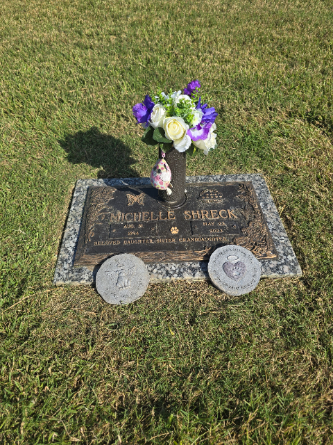 Flower delivery for Michelle Elizabeth Schreck