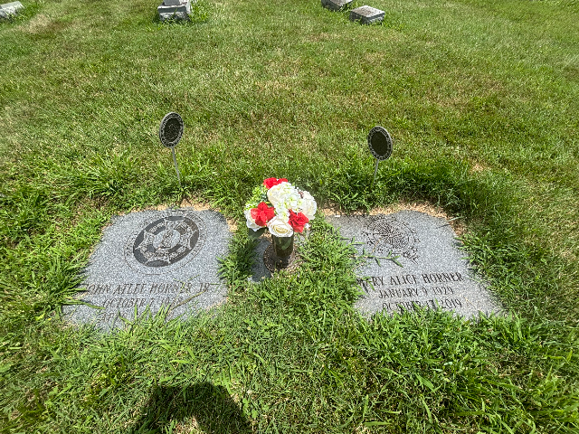 Flower delivery for Mary Alice Horner