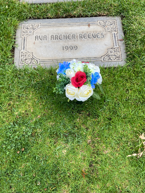 Flower delivery for Ava Archer Reeves