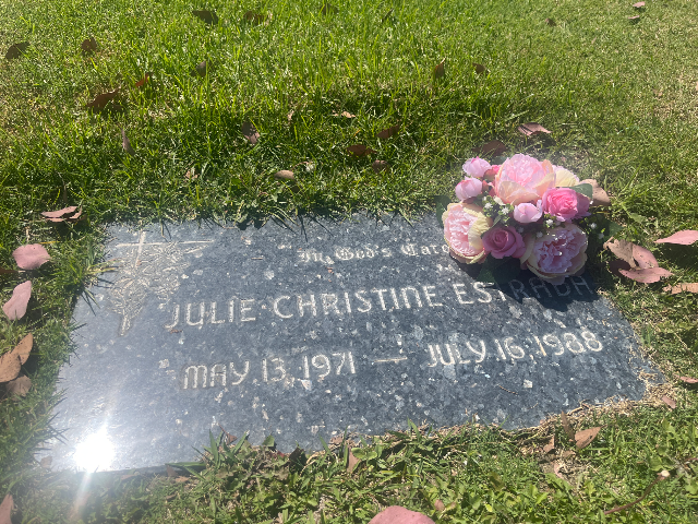 Flower delivery for Julie Christine Estrada