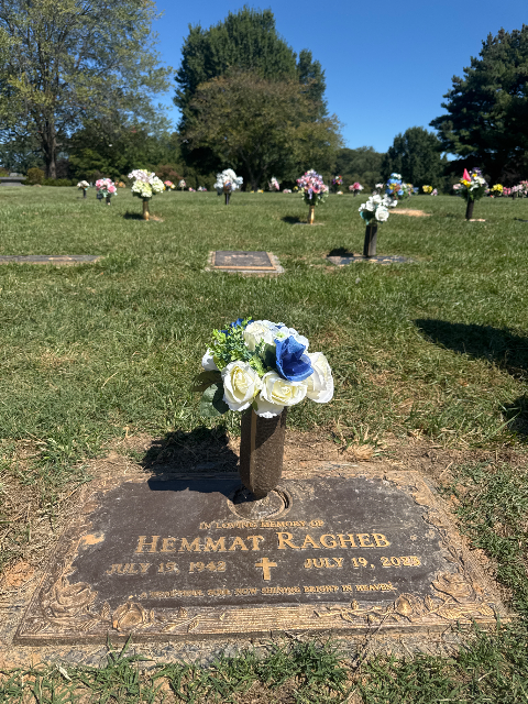 Flower delivery for Hemmat Ragheb