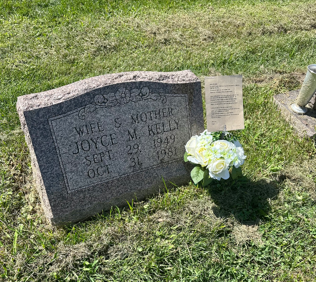 Flower delivery for Joyce Marie Kelly