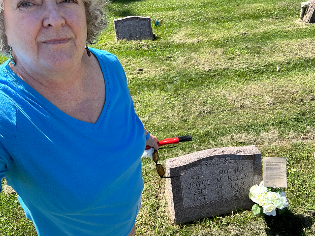 Flower delivery for Joyce Marie Kelly