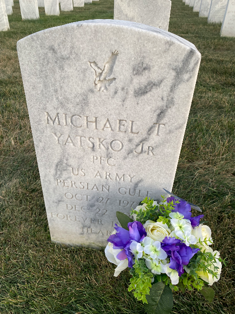 Flower delivery for Michael Thomas Yatsko