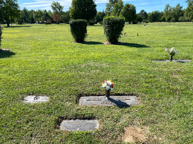 Flower delivery for Mary Wahl