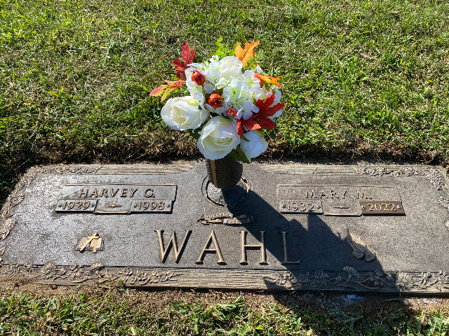 Flower delivery for Mary Wahl