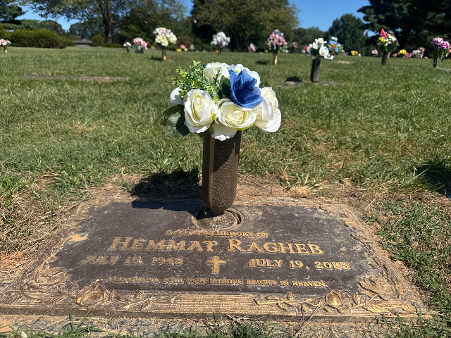 Flower delivery for Hemmat Ragheb