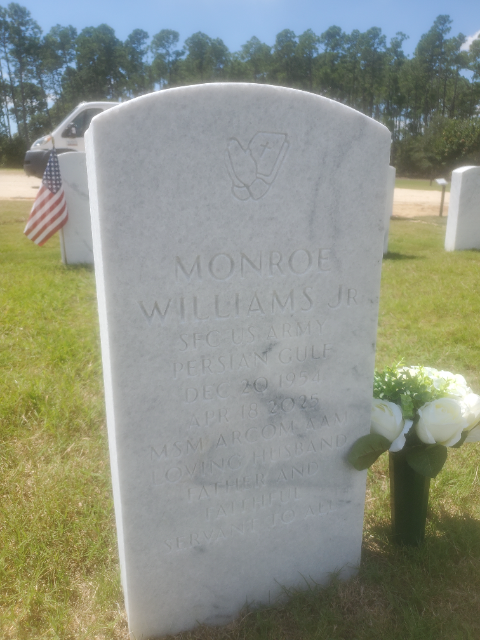 Flower delivery for Monroe Williams