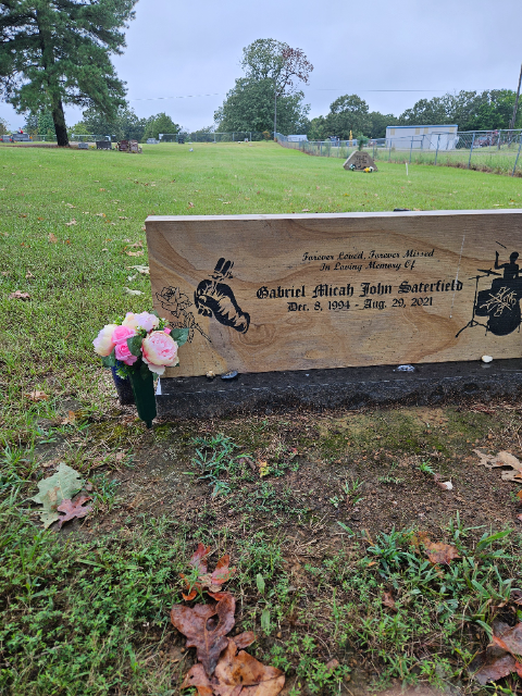 Flower delivery for Gabriel Micah John Saterfield